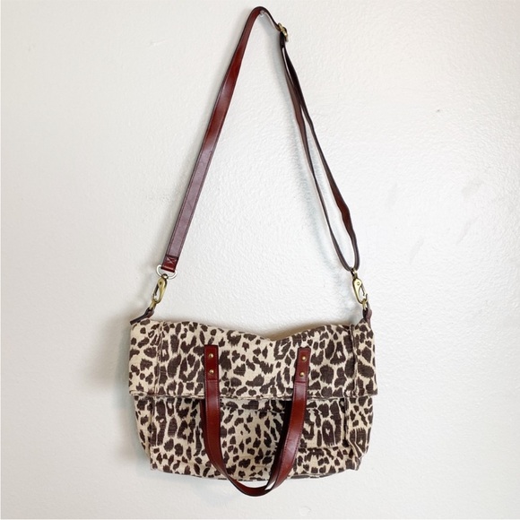 Vintage Leopard Print Canvas Crossbody Bag with Brown Leather Trim - Picture 3 of 7